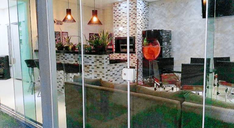 Vacation home with pool — photo 5