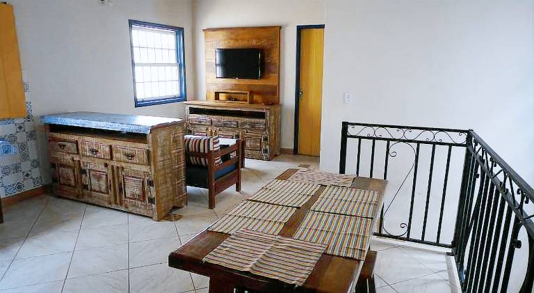 Spacious vacation home | Pet-friendly — photo 3