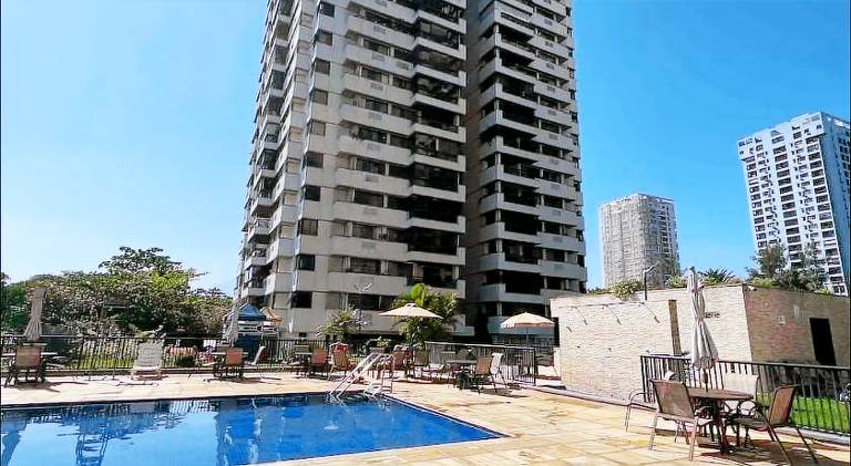 Holiday apartment with jacuzzi & pool — photo 3