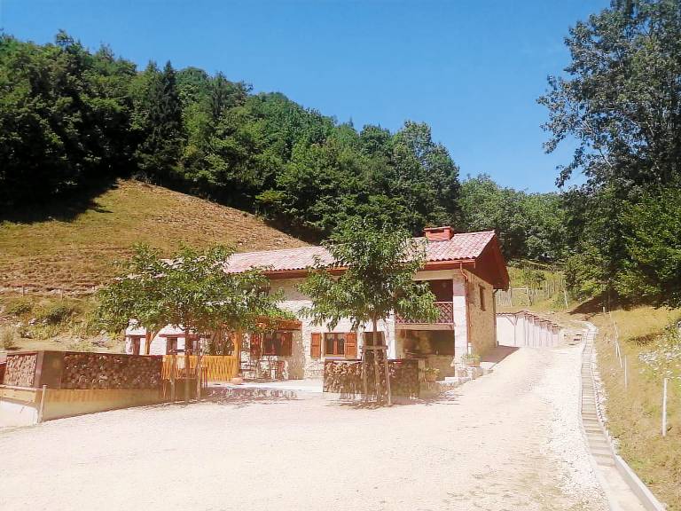 House with garden, patio & grill | Mountain view in Autrans-Meaudre-en-Vercors