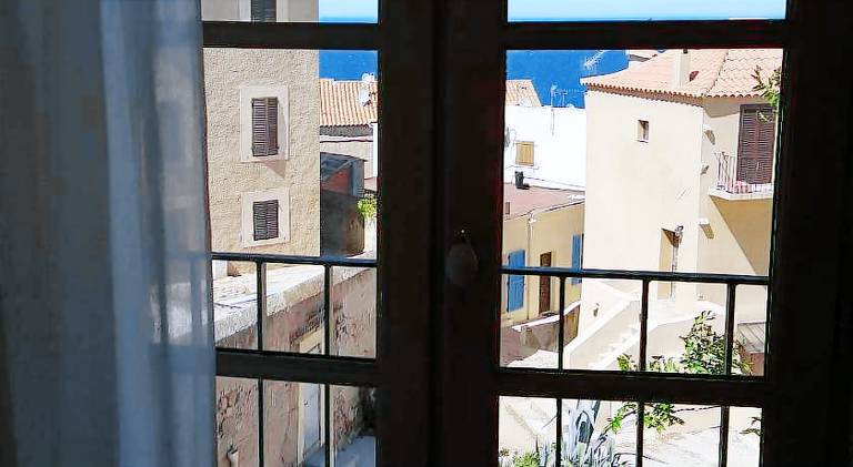 Holiday apartment with 2 rooms for 5 persons — photo 4