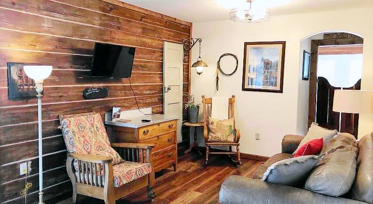 House | Pets are welcome in South Fork, CO