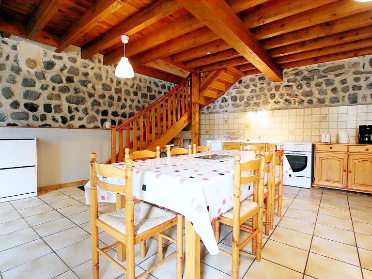 Cottage with barbeque — photo 3