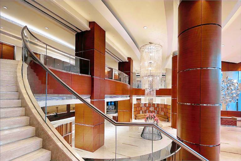 New World Wuhan Hotel — photo 2