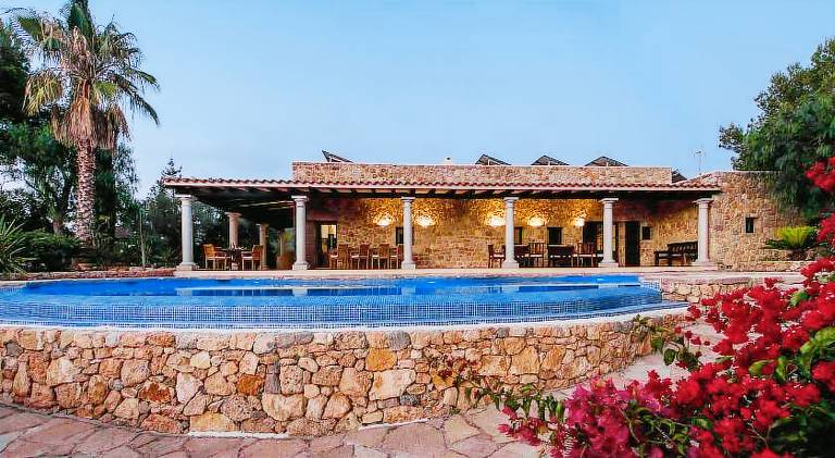 Villa & Guesthouse Paissa d'en Bernat — photo 4