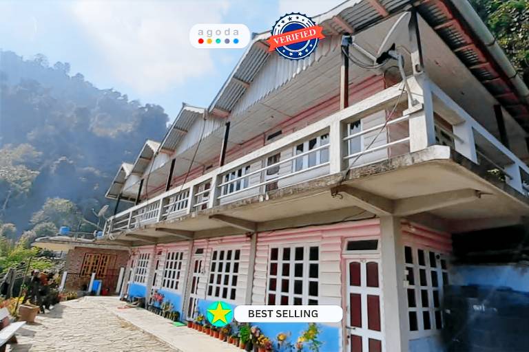 Goroomgo Pink Floyed Homestay Kalimpong in Darjeeling