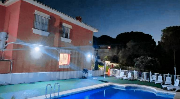 Alojamiento ideal para familias y grupos in Benalmádena