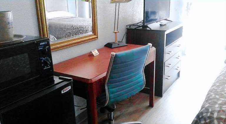 Budget Inn Anderson — photo 4