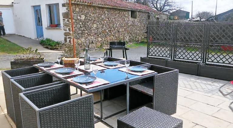Pleasant vacation home with terrace, barbeque & garden | Suitable for remote work | Pets allowed — photo 4