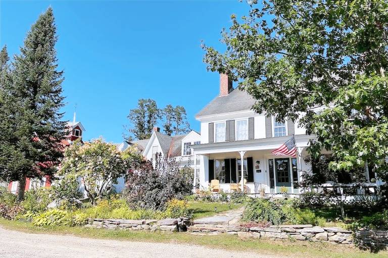 Stone Hearth Inn and Eatery