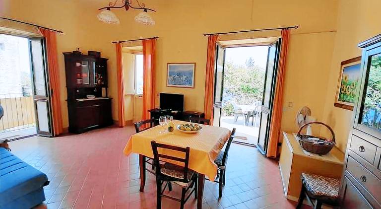 House with 3 rooms for 7 persons — photo 3