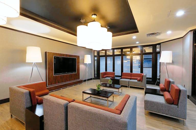 Holiday Inn Express Edmonton Downtown By IHG — photo 3