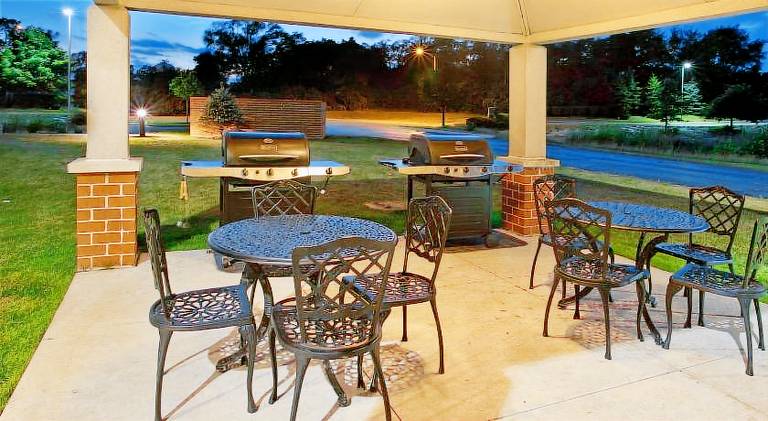 Sonesta Simply Suites Naperville Warrenville — photo 5
