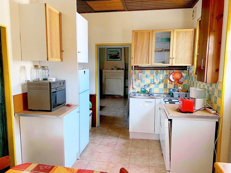 House with 2 rooms for 6 persons — photo 4