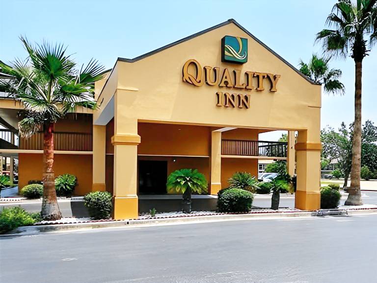 Quality Inn Savannah I-95 in Savannah, GA