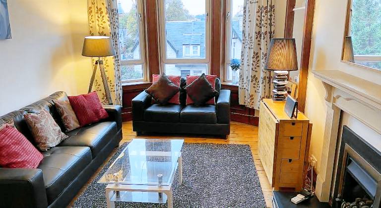 Rental apartment with 2 rooms for 5 persons in Glasgow