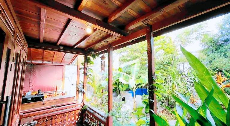 House with terrace, yard & hot tub | Perfect for remote work — photo 5