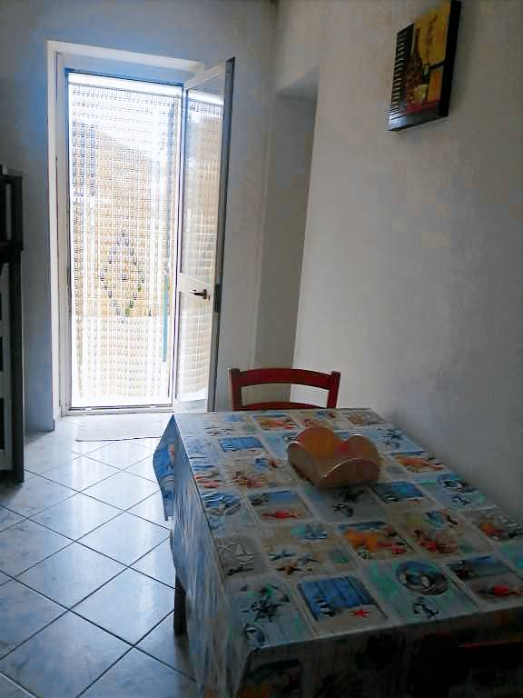 Apartment with patio | Beach view — photo 5