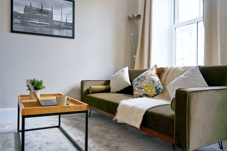 Apartment Gloucester District
