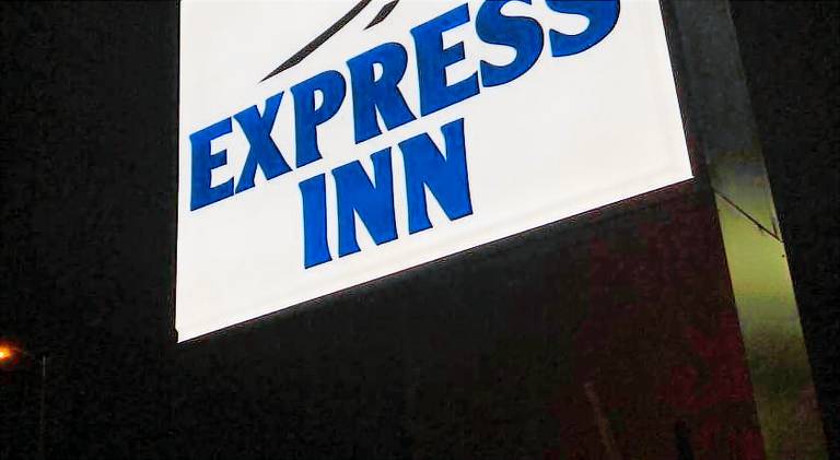 Express Inn — photo 4