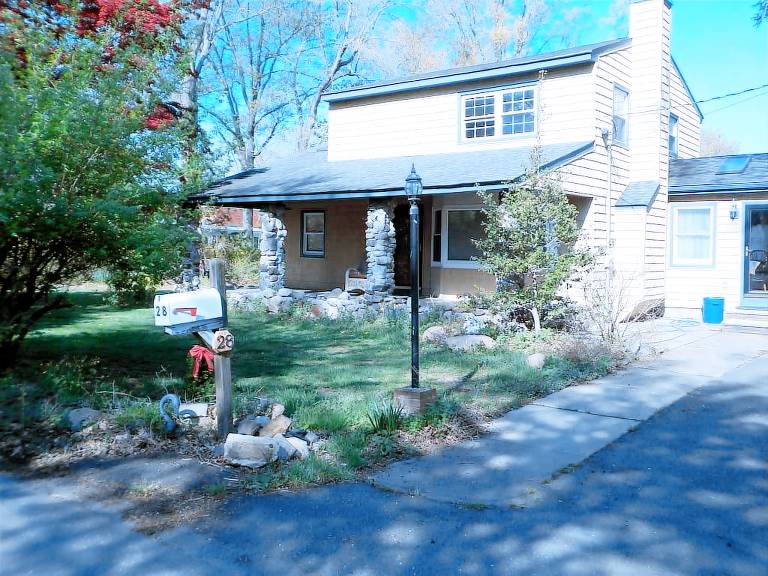 House  Hillsborough Township