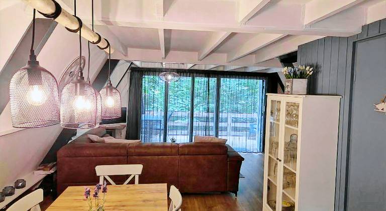 Beautiful vacation home with pool | Pet-friendly — photo 3