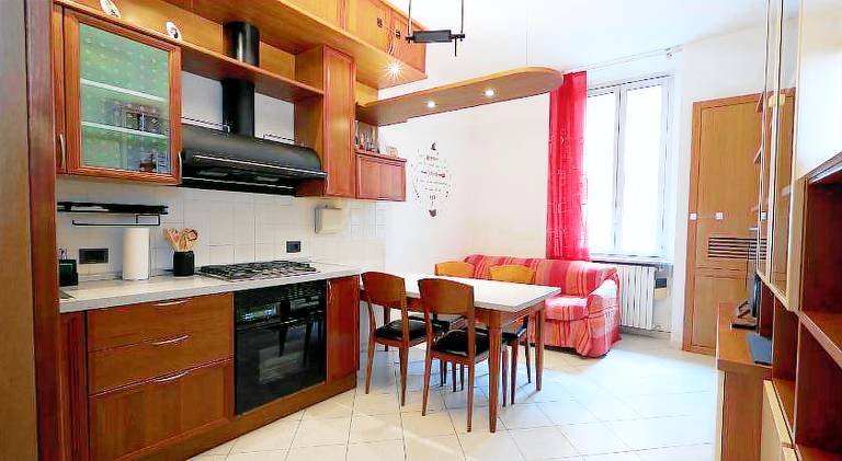 Apartment with 2 rooms for 6 persons — photo 4