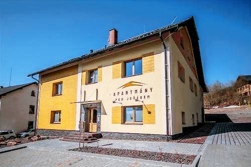 servisovaný byt Štíty