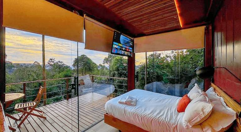 Deck Tiny House — photo 2