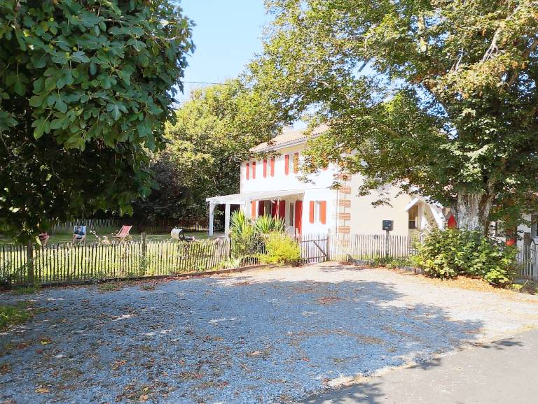 Maison de vacances Gastes