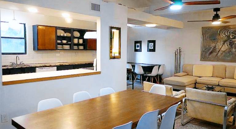 Ample vacation home | Pet-friendly in Pensacola, FL
