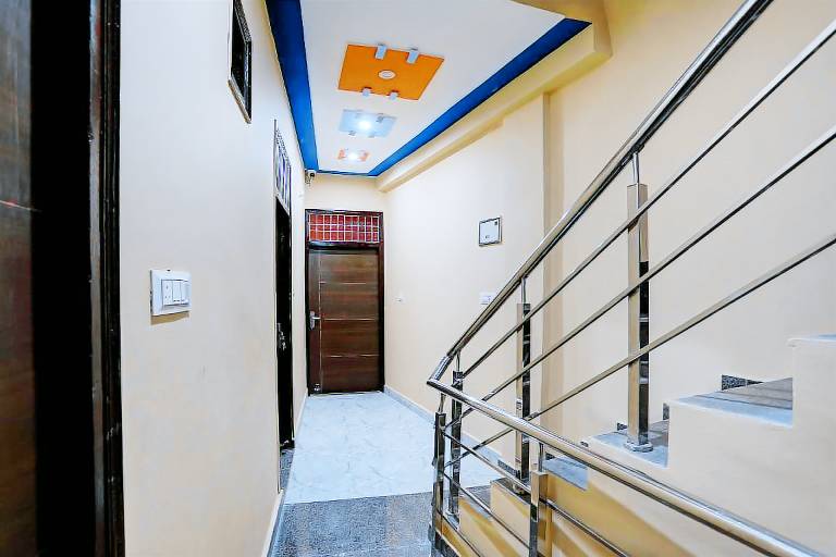 Hotel O Sk Inn