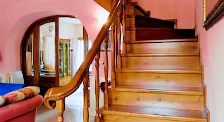 Fully equipped vacation home with yard, BBQ & patio | Good for workation | Pets allowed — photo 3