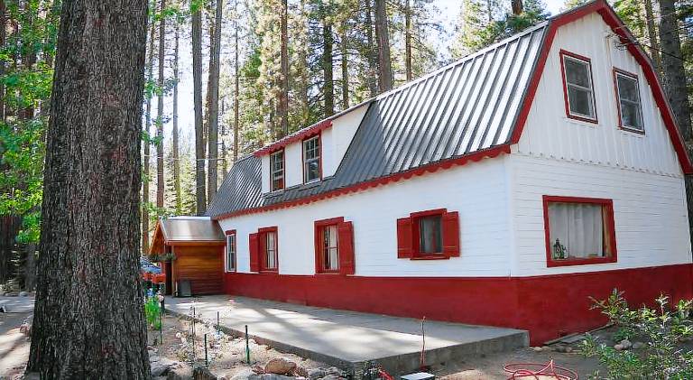 Tamarack Lodge Motel in Tahoe City, CA