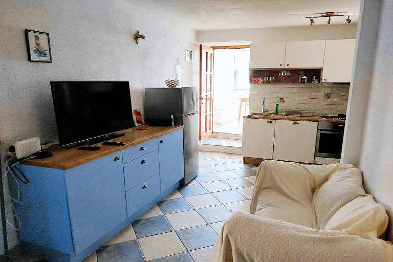 Apartment with garden & terrace | Sea view in Vodice
