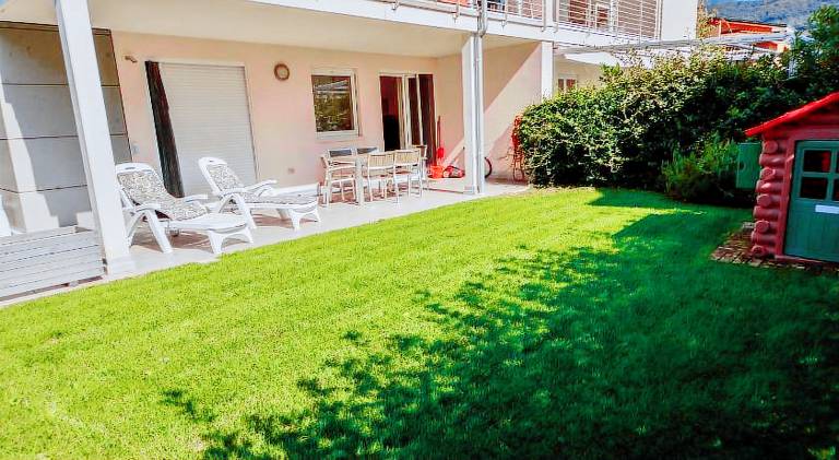 Rental apartment with 2 rooms for 9 persons — photo 4