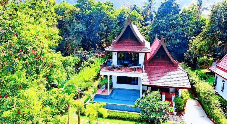 Villa with pool in Ko Chang