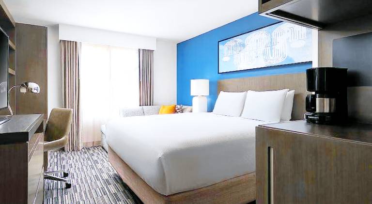 Hyatt House San Diego Sorrento Mesa — photo 3