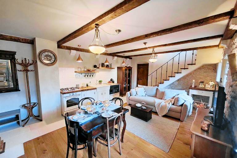 Fully equipped nice house with BBQ, terrace & yard | Pets are welcome — photo 3
