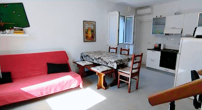 Rental apartment with 2 rooms for 6 persons — photo 2