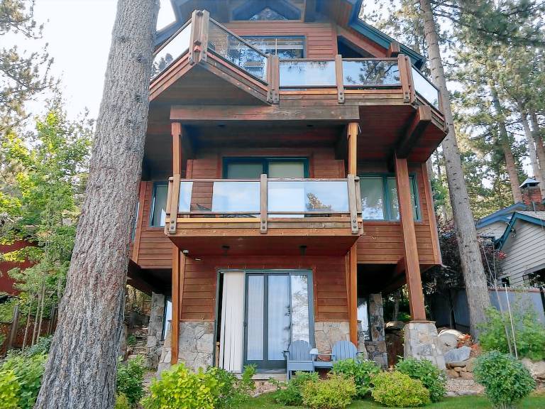 House  Glenbrook