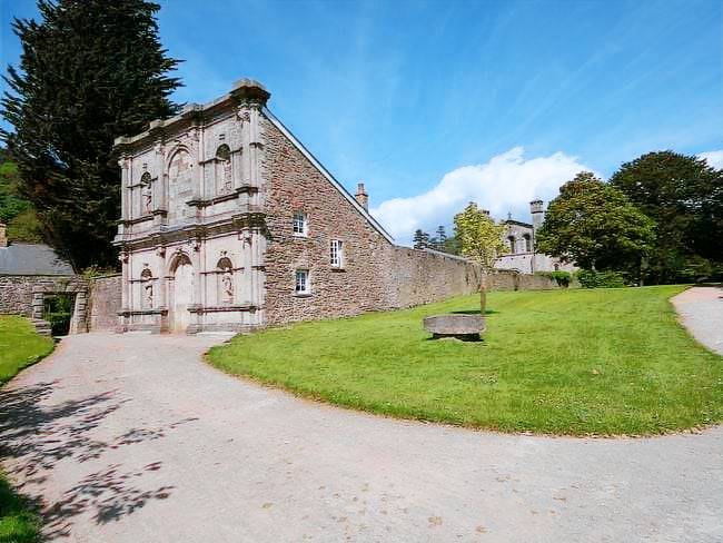 Cottage Port Talbot