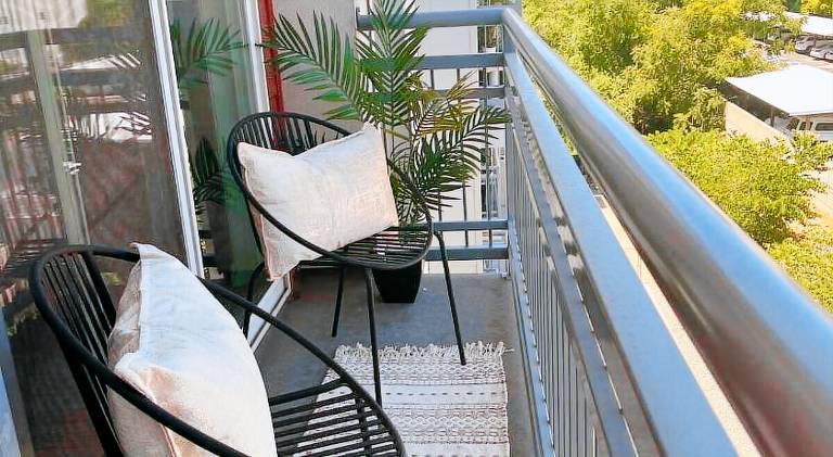 Lovely rental apartment with pool | Pets allowed — photo 2