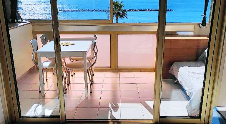 Holiday apartment with 1 room for 2 persons in Cagnes-sur-Mer