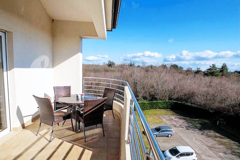 Holiday apartment with children's playground, close to the beach — photo 4