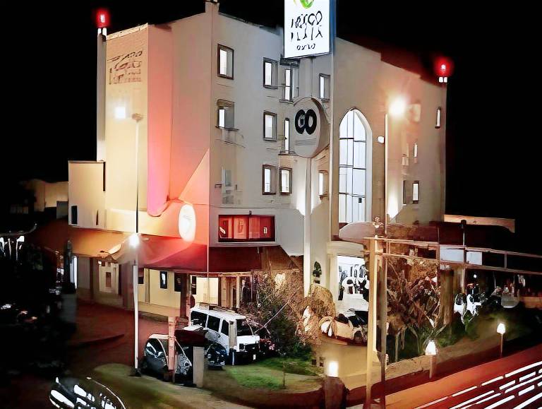 Serviced apartment  La Marina
