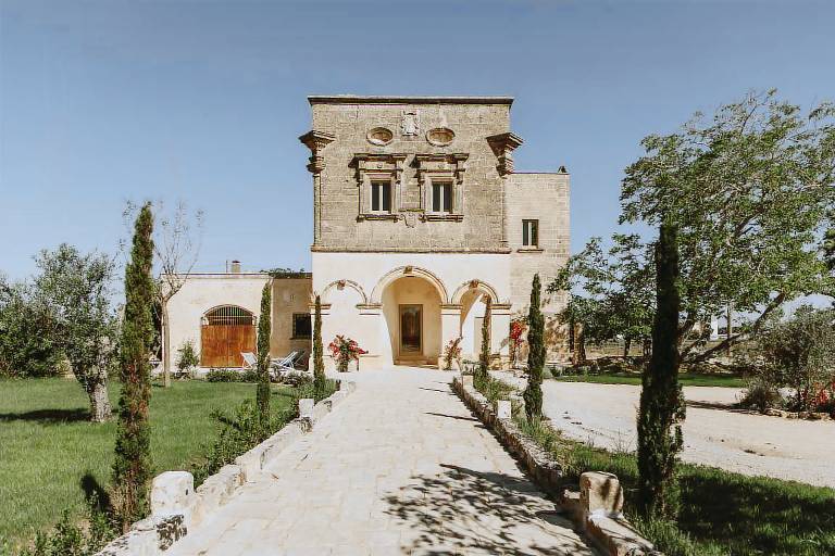 Medieval tower villa with pool in Salento — photo 5