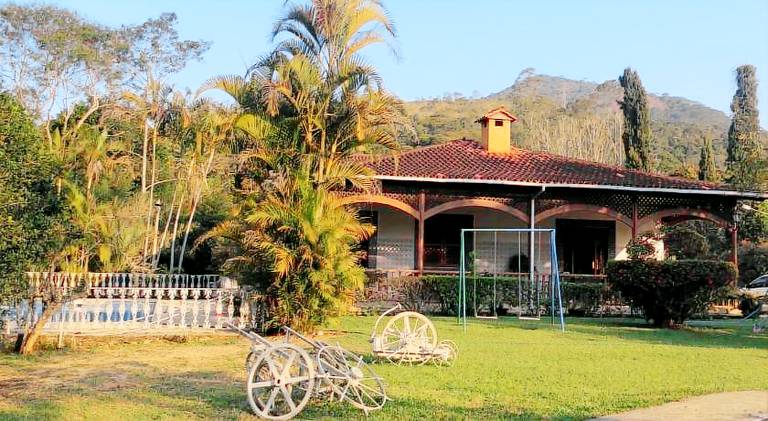 Charming vacation home with pool | Pet-friendly in Teresópolis