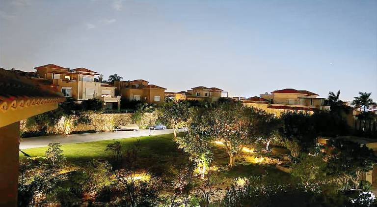 360 m&sup2; Villa