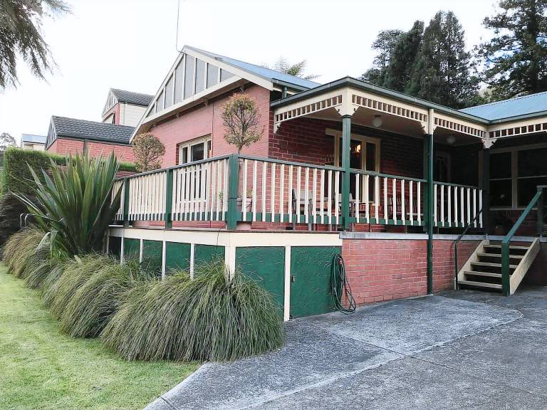 House Warburton